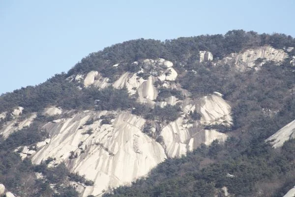 불암산 산세 (자락길 주변 산의 2009년 겨울 참고사진) 실제 사진