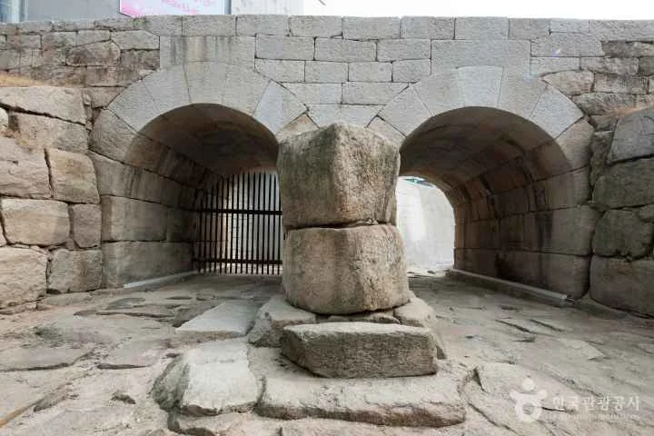 동대문역사문화공원 야외 경관 참고사진 실제 사진 ()