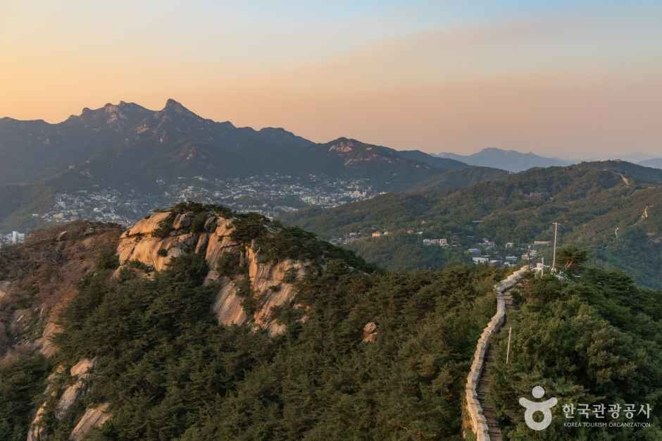인왕산 공식 관광자료 제공 사진 실제 사진