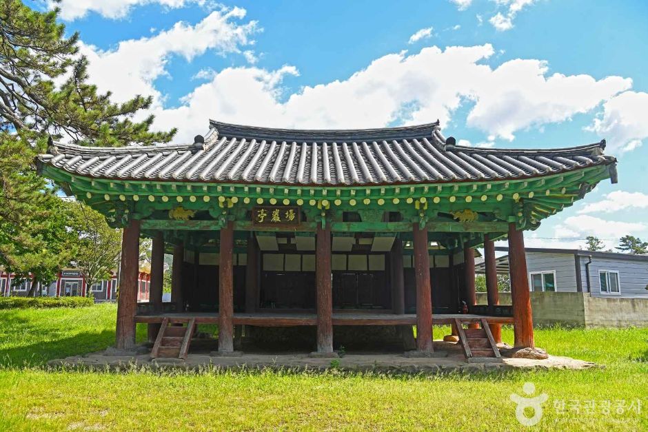 장암정 공식 관광자료 제공 사진 실제 사진