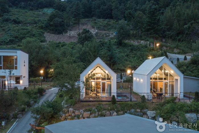 반디빌리지 공식 관광자료 제공 사진 실제 사진