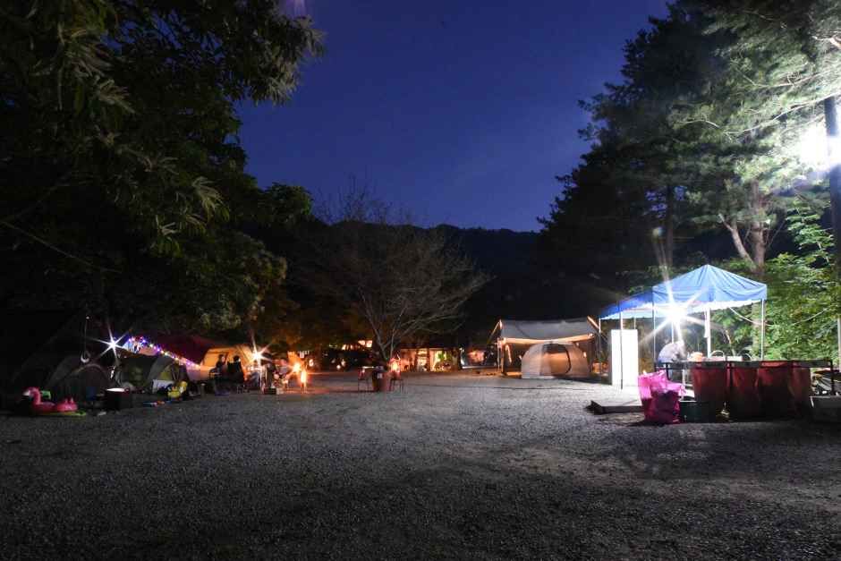 별천지야영장 공식 관광자료 제공 사진 실제 사진