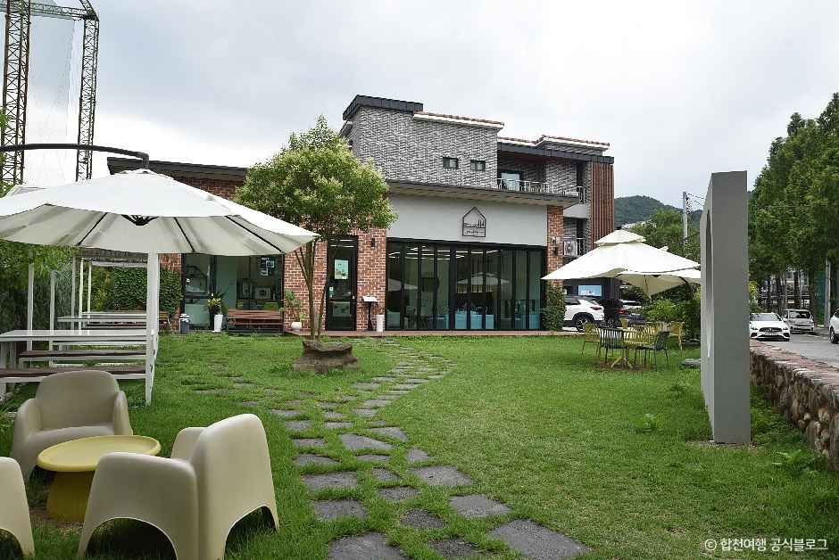 그담애 공식 관광자료 제공 사진 실제 사진