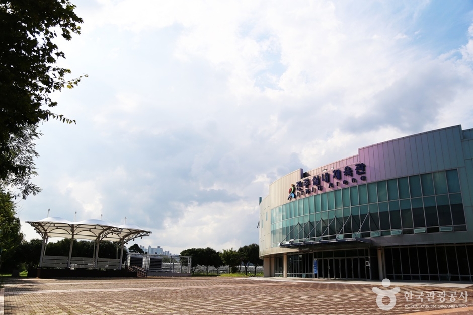 초전시민체육공원 공식 관광자료 제공 사진 실제 사진
