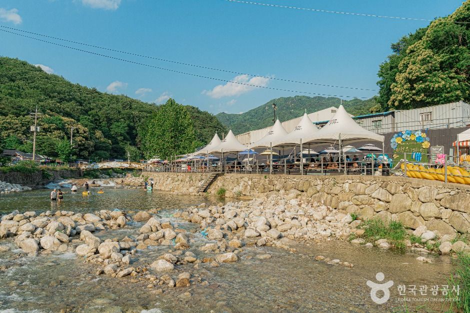 백운계곡 (한탄강 유네스코 세계지질공원) 공식 관광자료 제공 사진 실제 사진