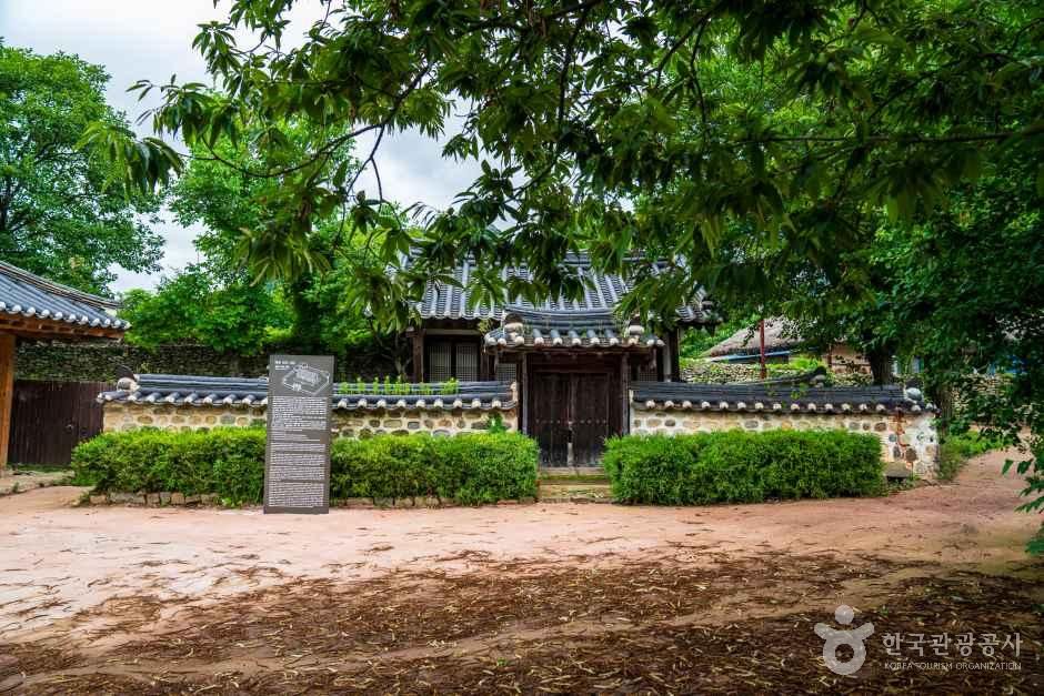 외암민속마을 공식 관광자료 제공 사진 실제 사진