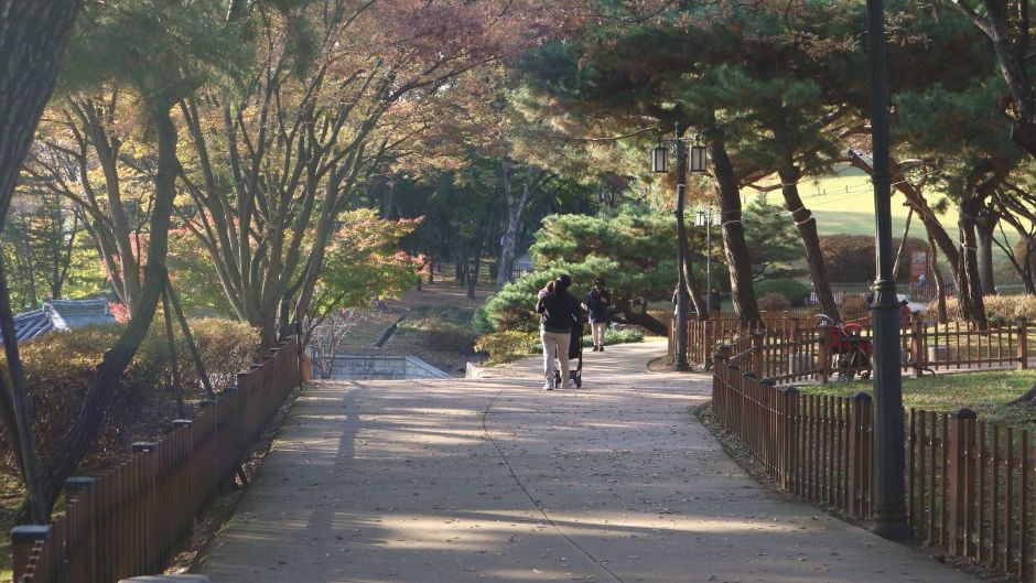 서울 방이동 고분군 공식 관광자료 제공 사진 실제 사진