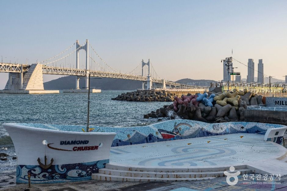 민락수변공원 공식 관광자료 제공 사진 실제 사진