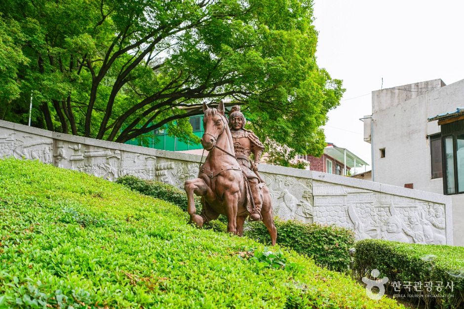 학성공원 공식 관광자료 제공 사진 실제 사진