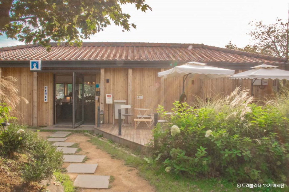 마크로스터스 공식 관광자료 제공 사진 실제 사진