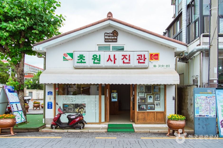 군산 영화의 거리 공식 관광자료 제공 사진 실제 사진