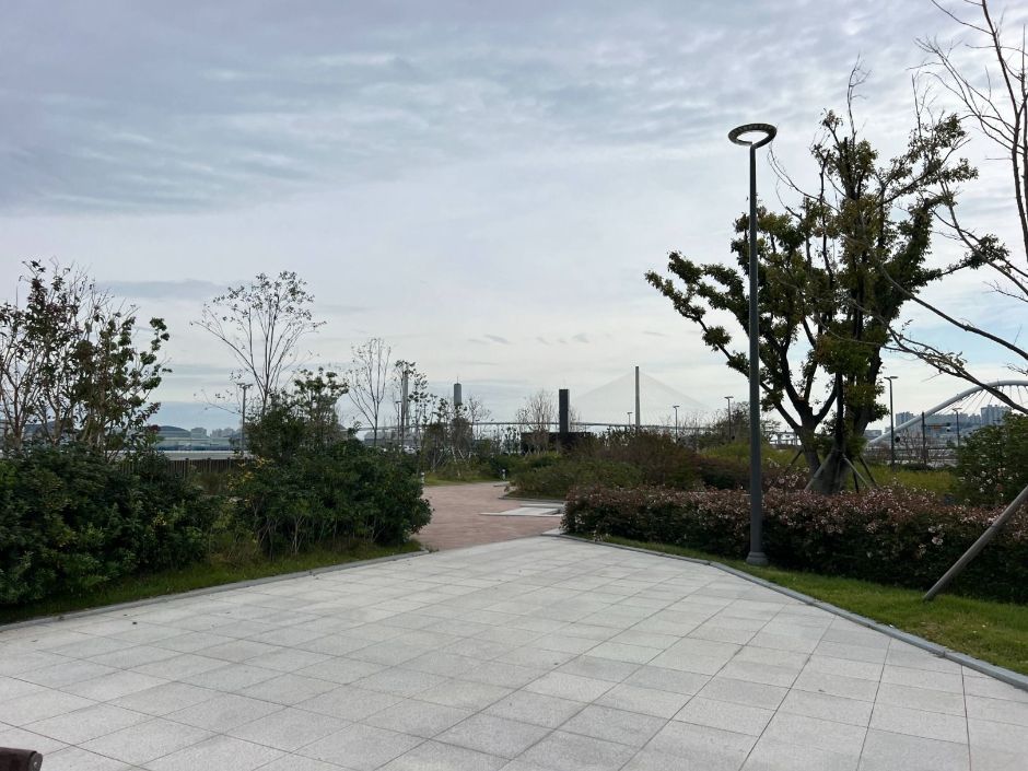 부산북항 친수공원 공식 관광자료 제공 사진 실제 사진