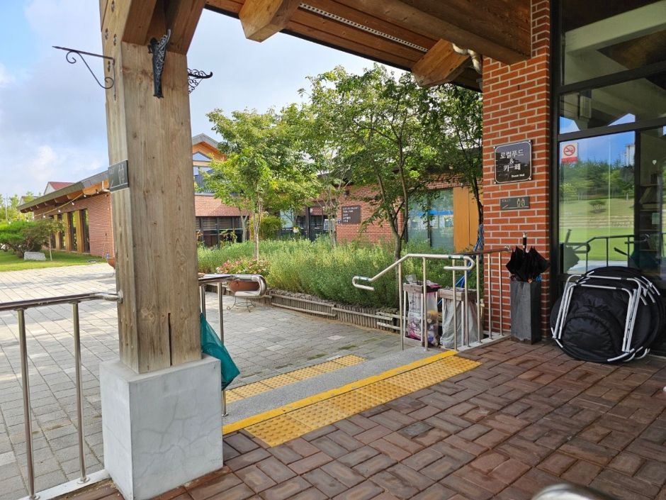 팜바라기 cafe 공식 관광자료 제공 사진 실제 사진