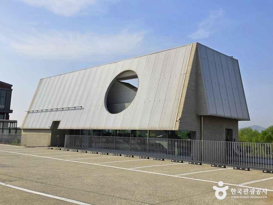 루티니아 공식 관광자료 제공 사진 실제 사진