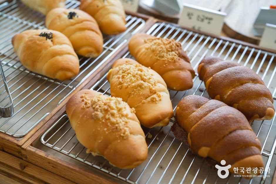 유리원 공식 관광자료 제공 사진 실제 사진